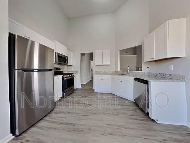 Foto del edificio - 3096 Dogwood Ave