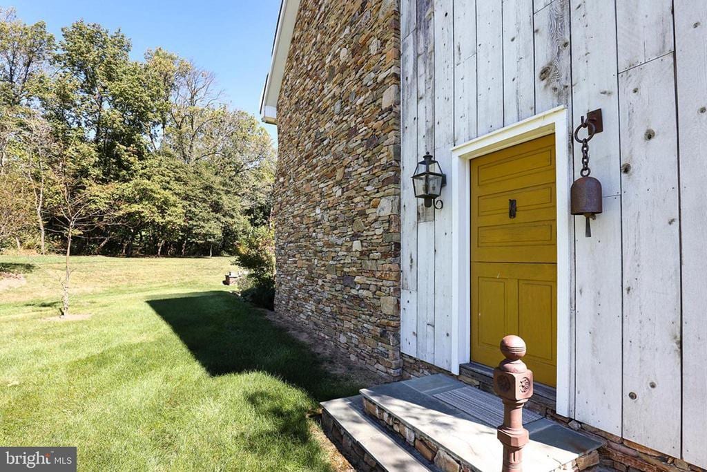 Primary Photo - 375 Pineville Rd