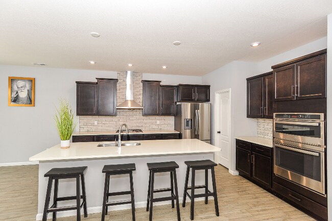 Foto del edificio - 9924 Mosaic Blue Wy