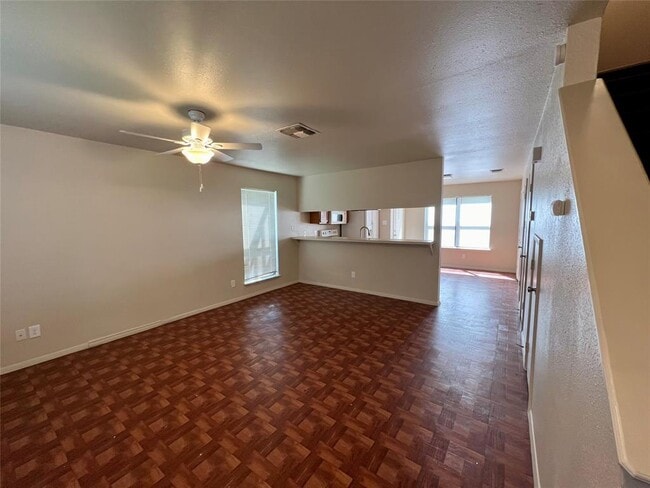 Building Photo - 1204 Blackjack St