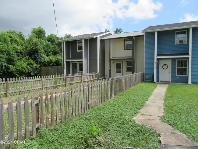 Building Photo - 3126 E Baldwin Rd