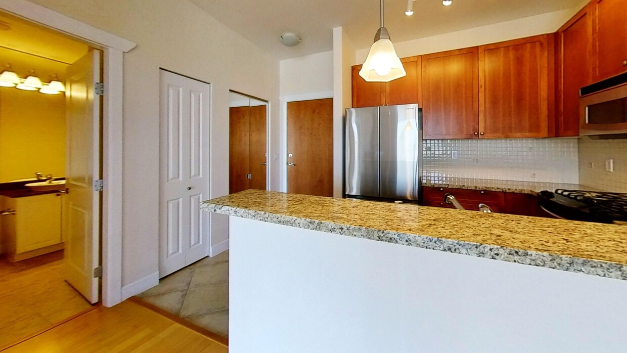 Primary Photo - 4500 Westwater Dr