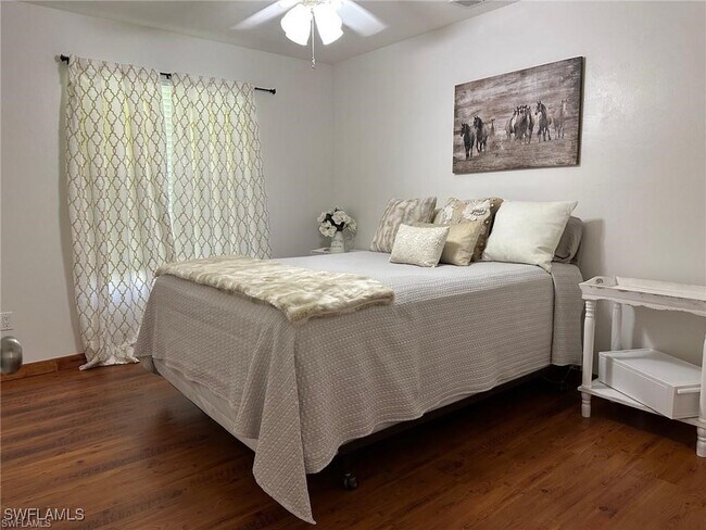 Foto del edificio - 545 9th St NW