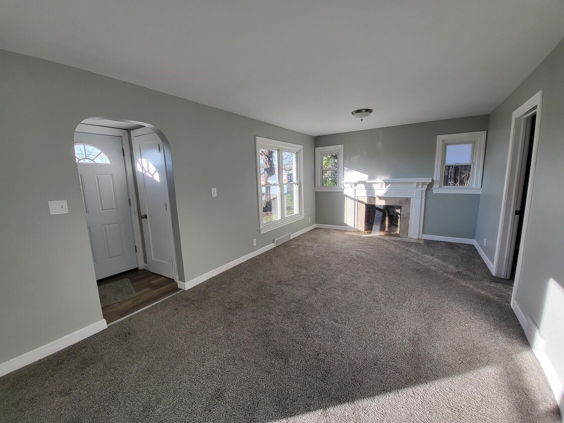 5315 Southern Blvd, Youngstown, OH 44512 House Rental in Youngstown