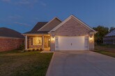 Foto principal - 124 White Pine Ct