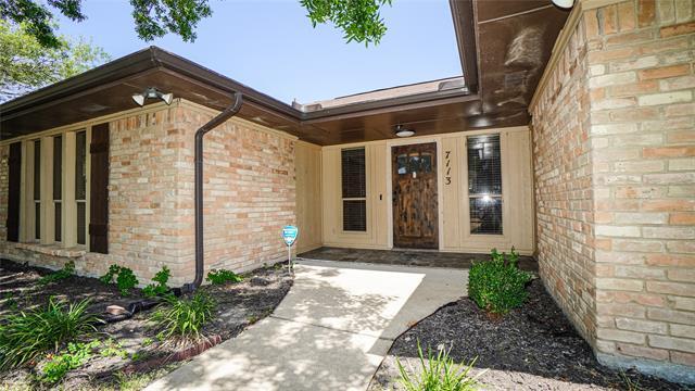 Foto del edificio - 7113 Ridgeview Dr