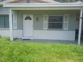 Building Photo - 5875 70th Ave N
