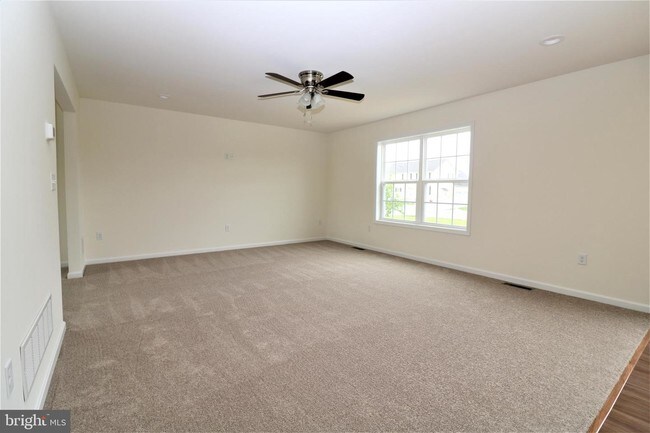 Building Photo - 386 Quail Landing Cir