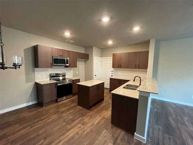 Foto del edificio - 9789 Grosbeak Ln