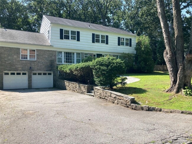 Building Photo - 20 Springdale Rd
