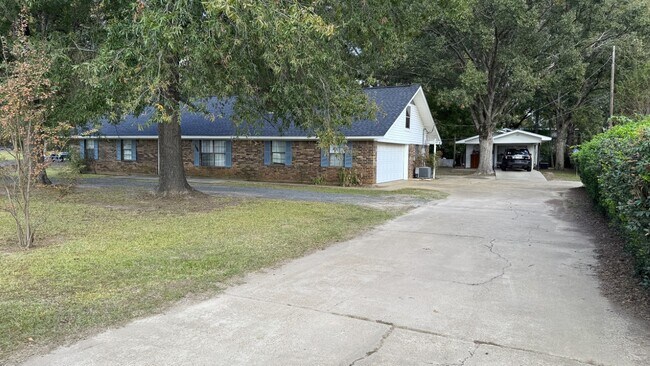 Building Photo - 284 Connie Lynne Dr