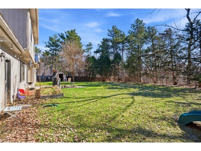 Foto del edificio - 10427 Brown Farm Cir