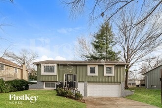 Building Photo - 9951 Parkhill St