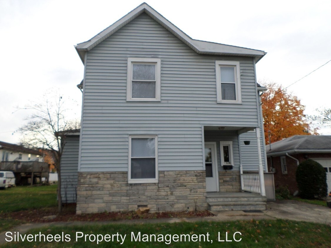 Primary Photo - 708 Williams Ave