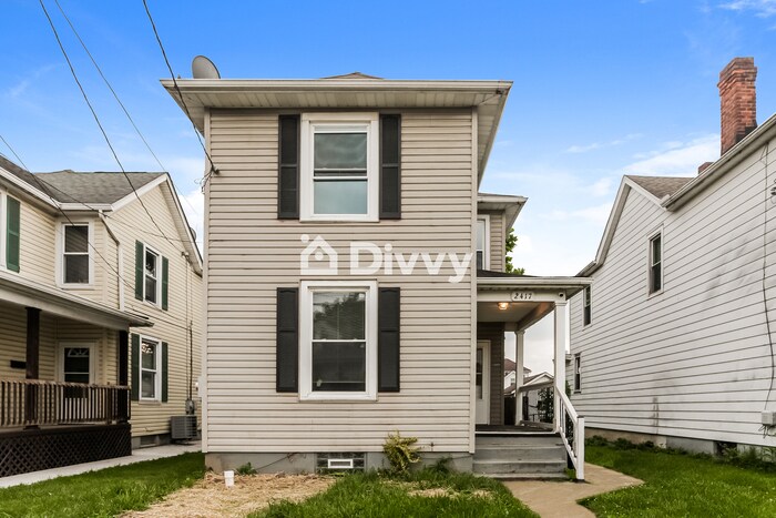 Foto principal - 2417 Noble Ave
