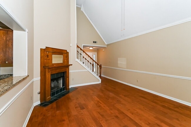 Foto del edificio - 1022 Appling Meadow Dr