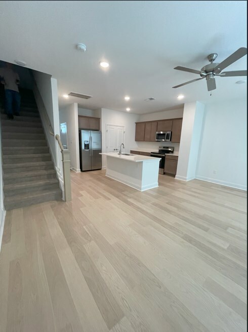 Cocina - 1825 Bennett Vlg Dr