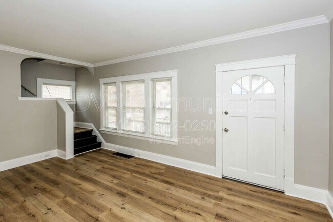 Foto del edificio - 3288 W 91st St