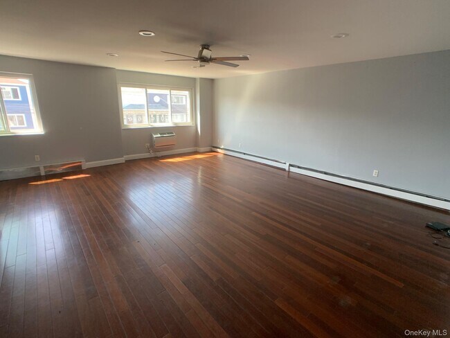 Foto del edificio - 1-84 Beach 97th St