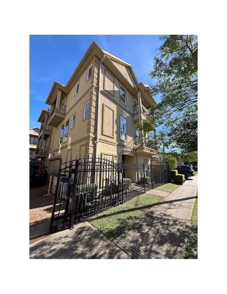 Photo - 1306 Birdsall St House