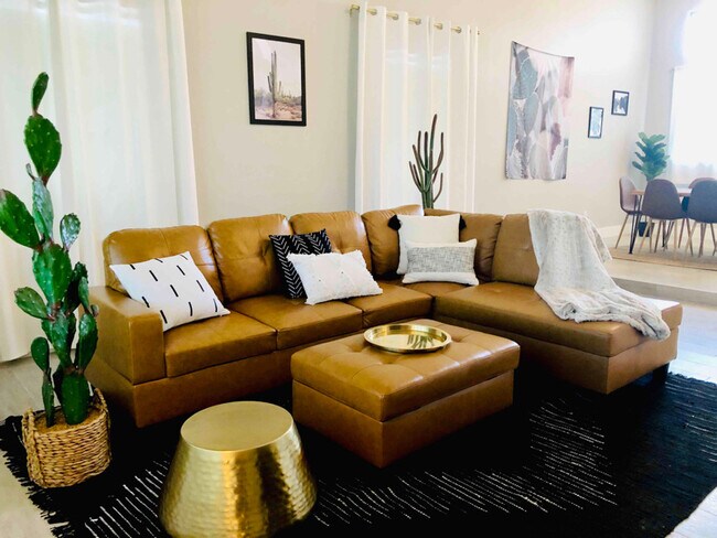 Foto del edificio - 3059 Paintedhills Ave