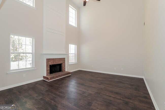 Building Photo - 3910 Plantation Mill Dr