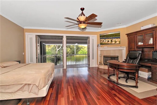 Building Photo - 1754 Lago Vista Blvd