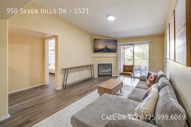 Foto del edificio - 950 Seven Hills Dr