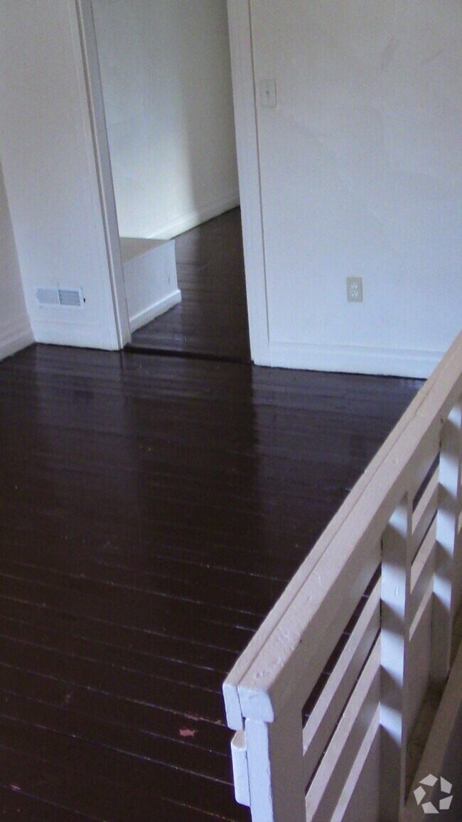 The Avenues Apartments for Rent with a Balcony York, PA 1 Rentals