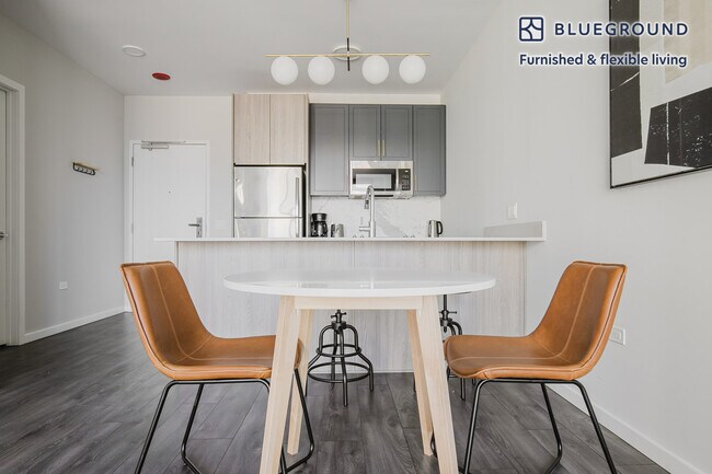 Foto del edificio - 5252 S Cornell Ave