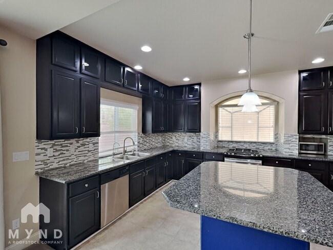 Building Photo - 8364 Langhorne Creek St