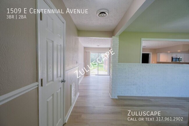 Foto del edificio - 1509 E Centennial Ave