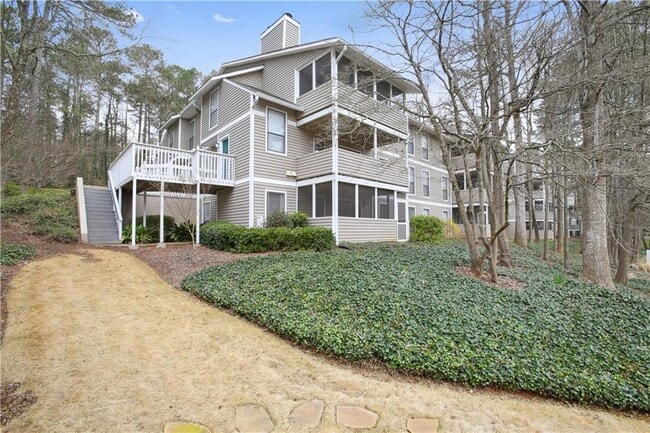 Building Photo - 210 Wynnes Ridge Cir SE