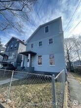 Building Photo - 83 Nash St
