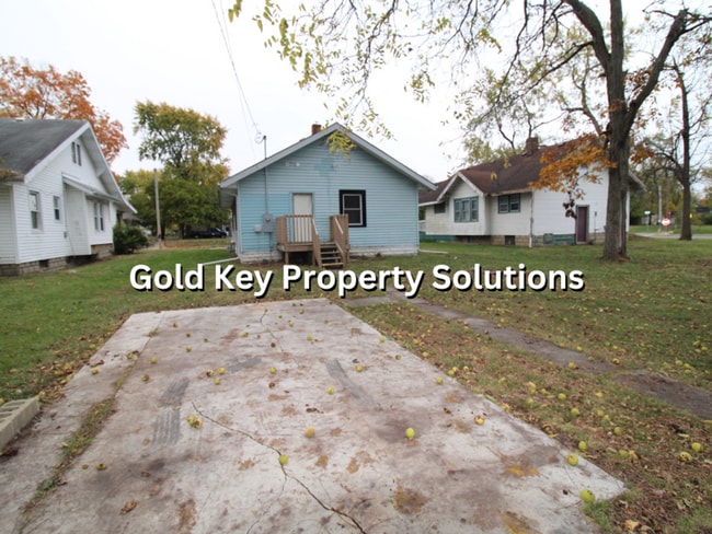 Foto del edificio - Spacious 2 BR 1 BA House with Covered Front Porch (SECTION 8 APPROVED)