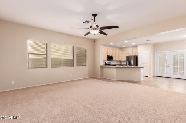 Building Photo - 1039 S 219th Dr