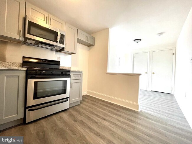 Foto del edificio - 619 N 11th St
