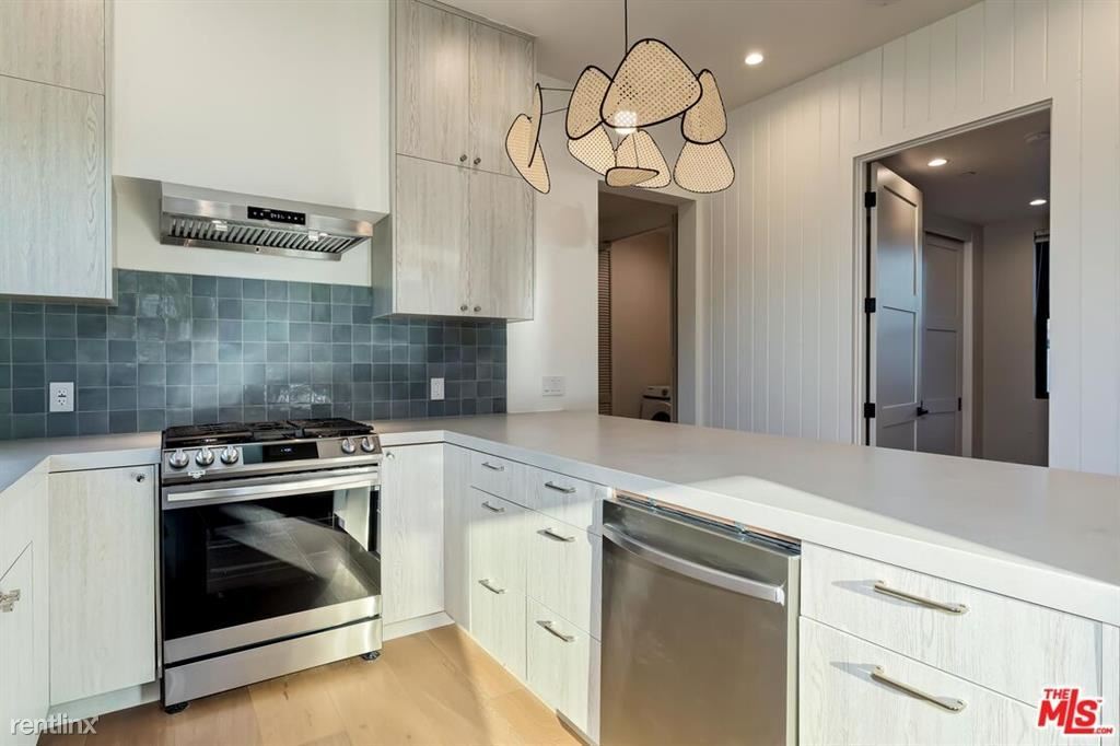 Foto principal - 3 br, 2 bath House - 4174 Lincoln Ave # A