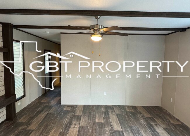 Foto del edificio - Brand New Home!