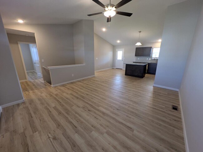 Foto del edificio - 9201 E Fox Pt Ct