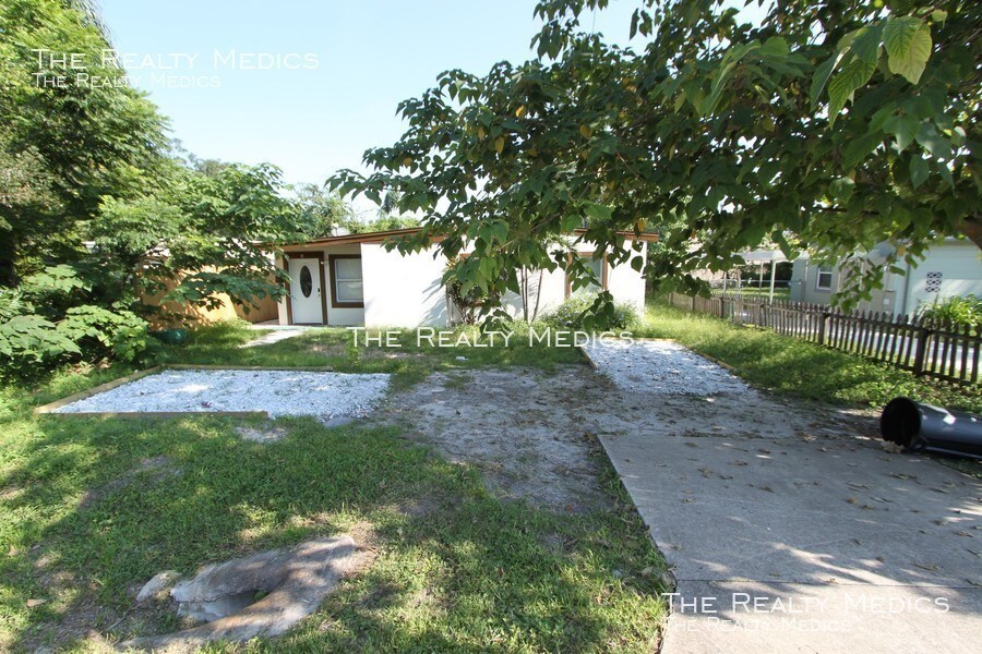 30 Lemon Ln Unit A, Casselberry, FL 32707 Apartment for Rent in