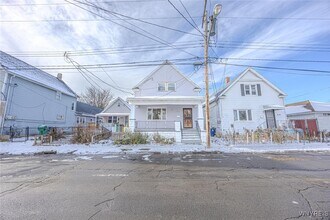 Building Photo - 62 Sweet Ave