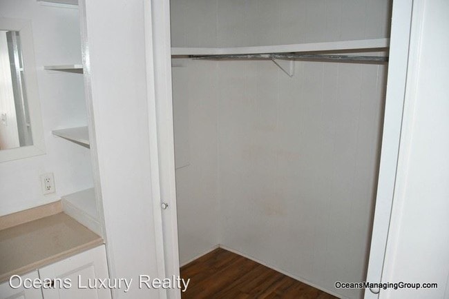 Building Photo - 2 br, 2 bath House - 1036 June Terrace