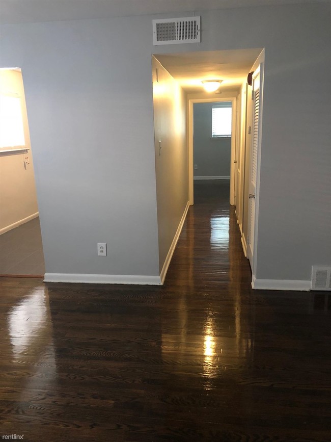 Foto del edificio - 331 E Mount Airy Ave