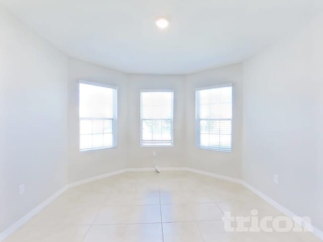 Building Photo - 518 Squires Grove Dr
