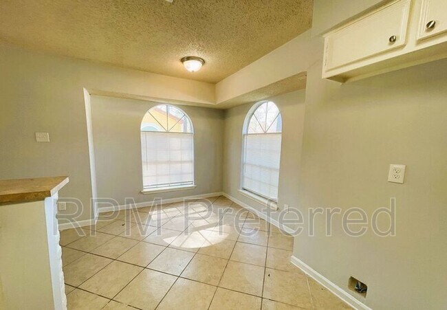 Foto del edificio - 23034 Cranberry Trail