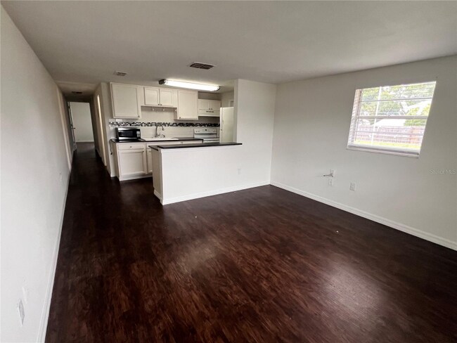 Foto del edificio - 5648 Golden Nugget Dr