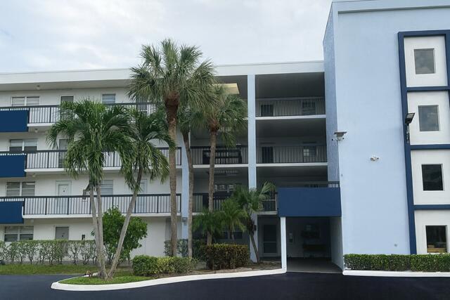 Foto del edificio - 6200 NW 2nd Ave