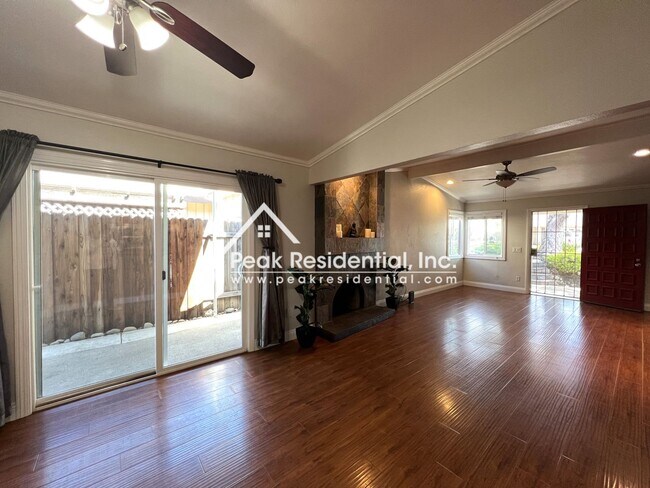 Foto del edificio - Updated 2bd/1ba Rancho Cordova Halflex wit...