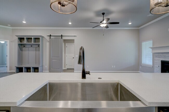 Building Photo - The Grove Home